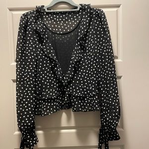 Super cute black poke-dot blouse size small!